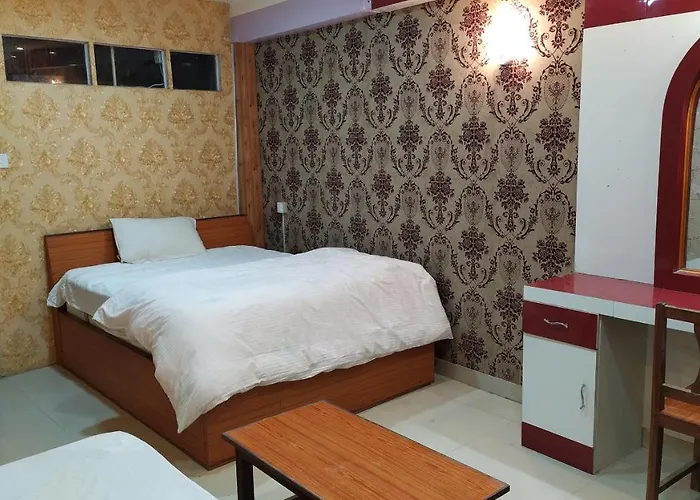 Hotel Ignite And Restaurant 2*